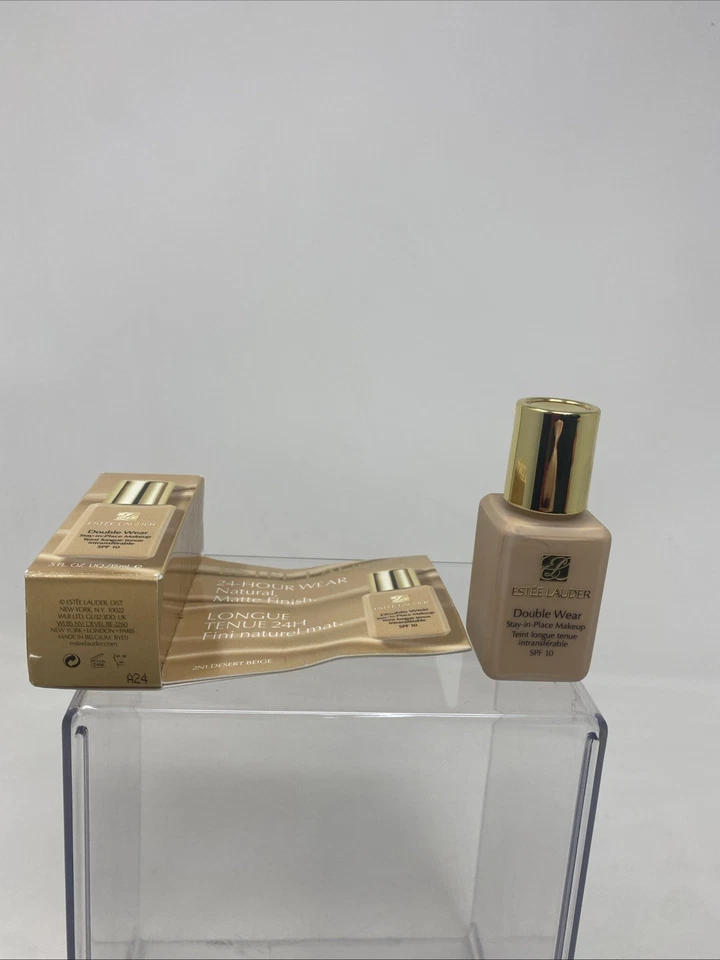 Estee Lauder Double Wear Stay In Place Makeup Foundation 2N1 Desert Beige 15ml - Image 4 of 4