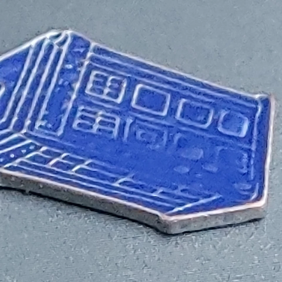 Lote Pendientes Colgantes Dr Who Tardis Azul Esmalte Wibbly Wobbly Peltre Espiral BBC Foto 3 de 4