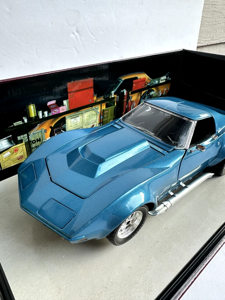 Corvette L-88 1969 LeMans carrusel azul 1:18 fundido a presión Foto 2 de 4