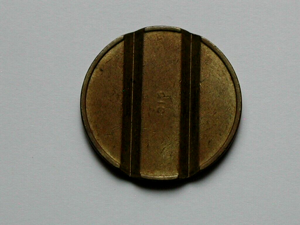 Huish FAMILY FUN CENTERS Slotted Token for Baseball, Arcade, Golf, Bumper Boats eBay