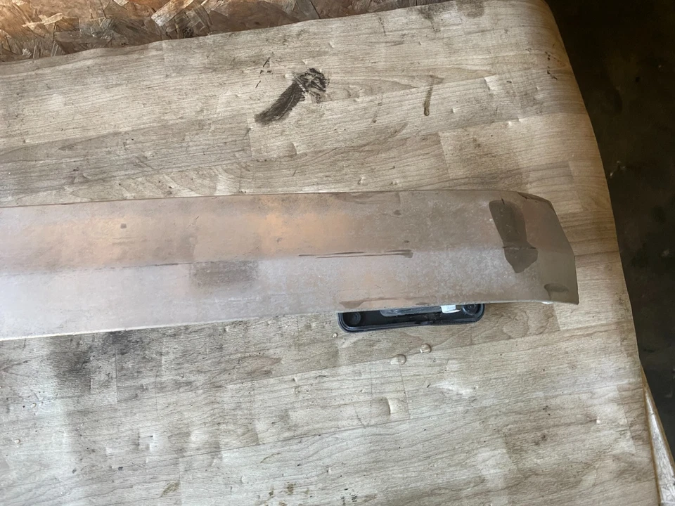 MERCEDES BENZ CLK350 W209 OEM 03-09 BARRA DE REFUERZO PARACHOQUES TRASERO Foto 4 de 4