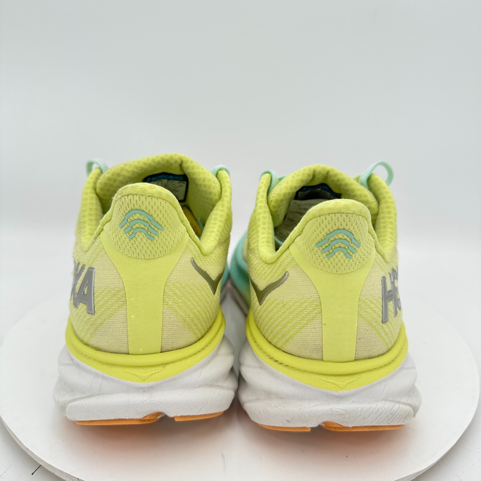 Hoka One One Clifton 9 Women Size 9D 1127896 CGSO Citrus Glow Sunlit Ocean Shoes thumbnail 5