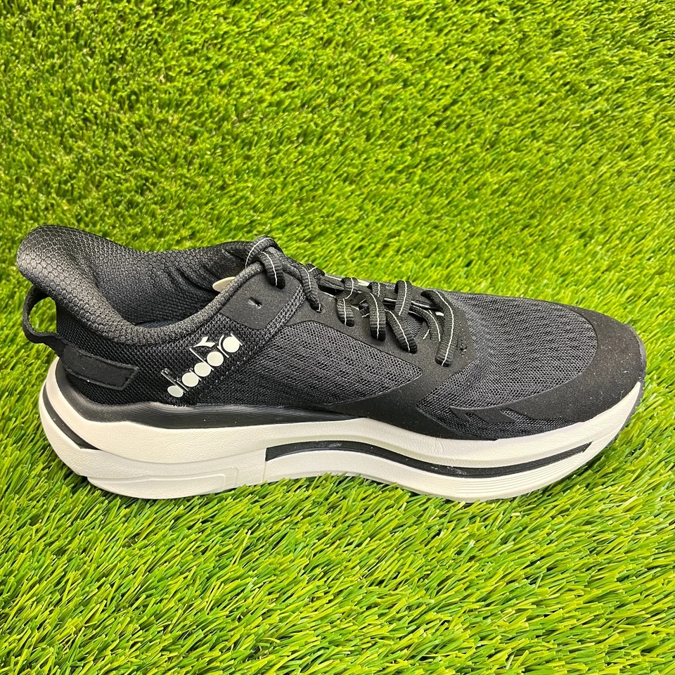 Zapatillas deportivas Diadora Cellula para mujer talla 8,5 negras blancas Foto 4 de 4