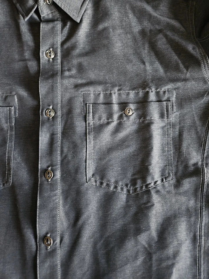 NWT New Kuhl Renegade Long Sleeve Button Up Shirt Men's Medium Carbon Gray UPF50 - Image 3 of 4