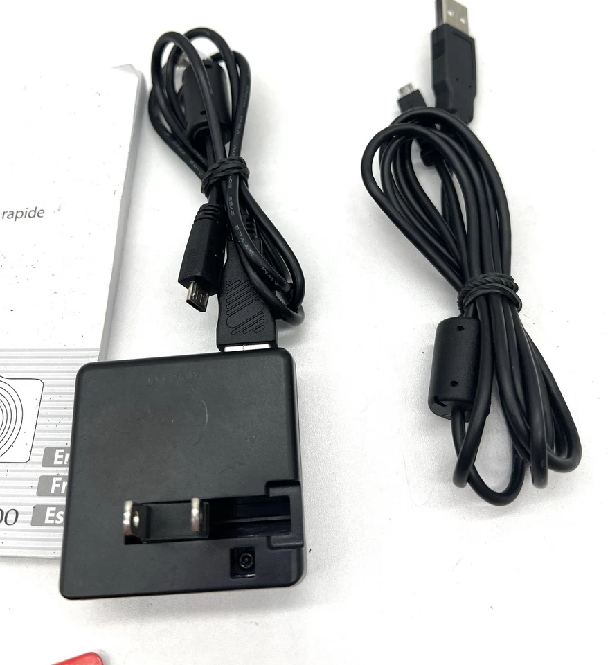 Nikon COOLPIX S9700 Digital Camera Black 30x Zoom w/Charger, Battery & SDHC Card - Image 4 of 4