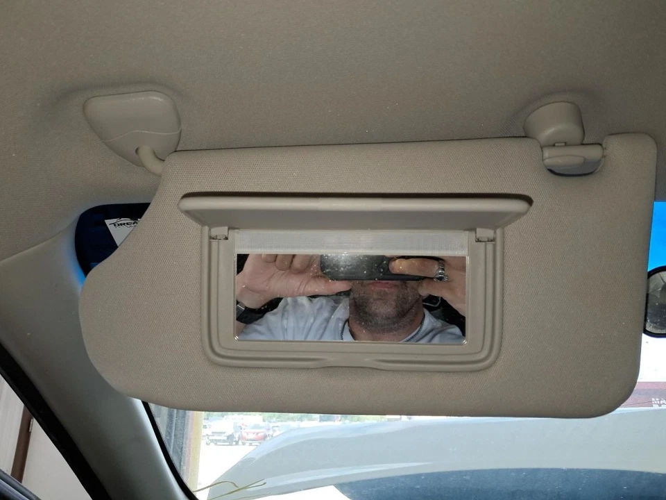 Parasol conductor sedán sin iluminación compatible con 13-17 ALTIMA 434239 Foto 2 de 4