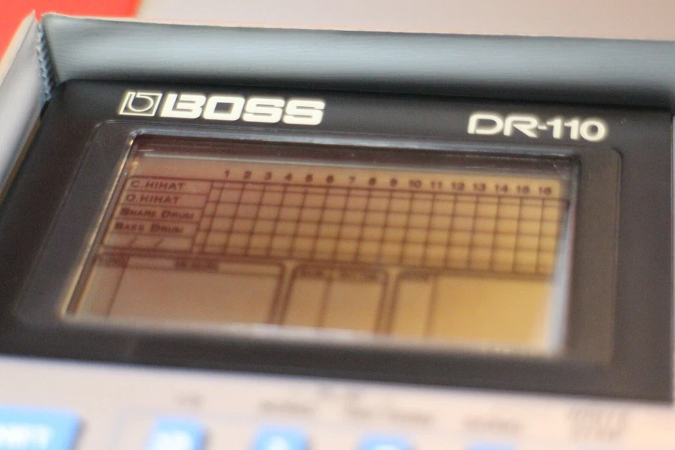 Secuenciador de batería usado Boss Dr-110 Dr.Rhythm DR 110 U1467 220420 Foto 2 de 4