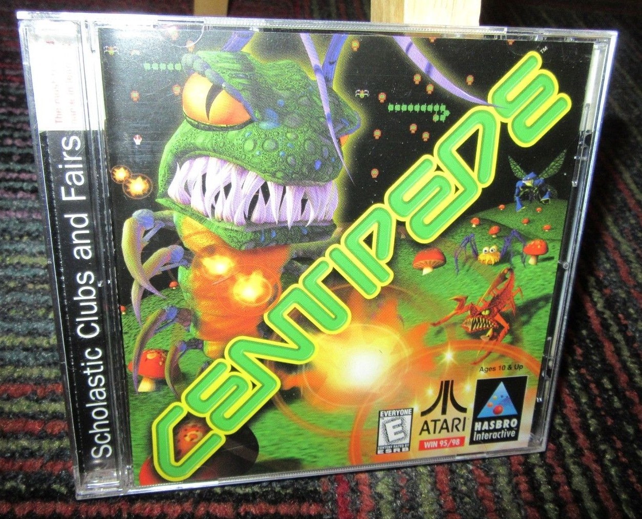 CENTIPEDE PC CDROM GAME BY HASBRO INTERACTIVE, ARCADE STYLE, WINDOWS