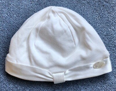 armani baby cap