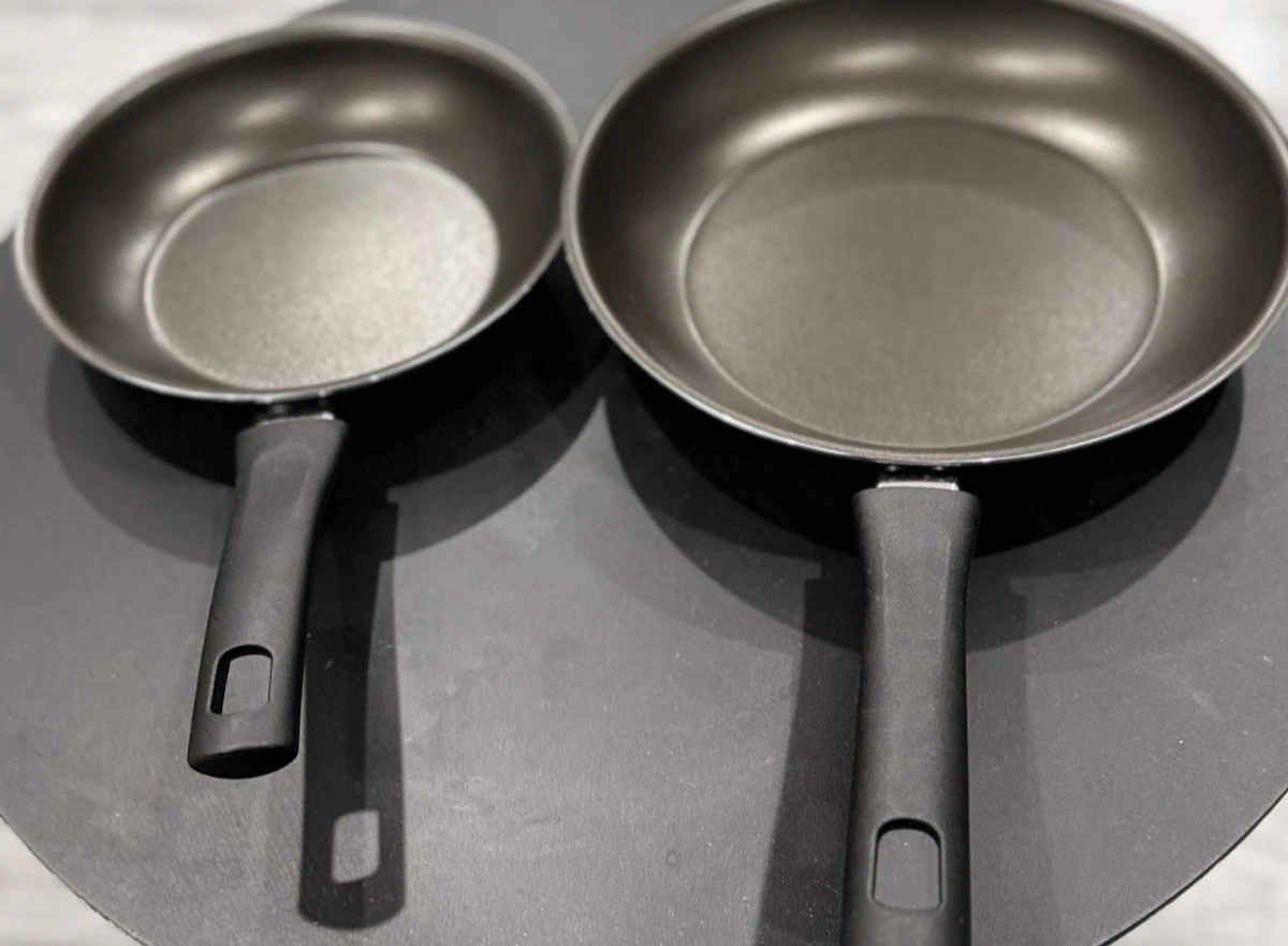 Cooks Black Nonstick Aluminum Fry Pan With Handle 10in/8in - Set of 2 New