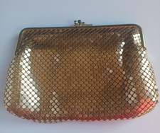 Gold Tone Metal Sequin Clutch Purse Kiss Lock clasp VTG Fashion Evening Bag