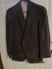 JoS .A. Bank Clothiers sport business plaid suit jacket