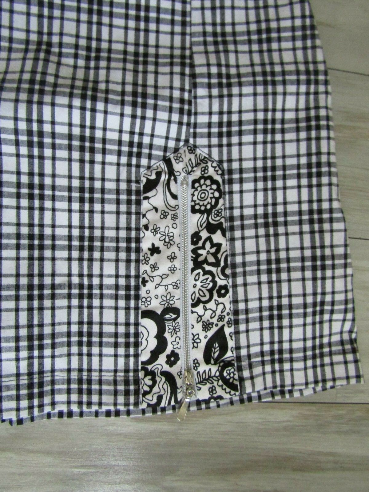 Picture 2 of 5