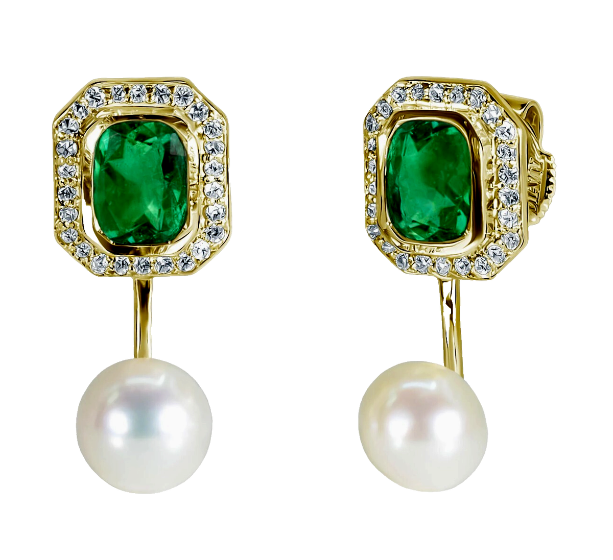 Natural diamond 14k BIS Hallmarked yellow gold Emerald