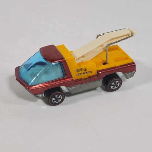 Hot Wheels Redline Red Line The Heavyweights Tow Truck Magenta 1969