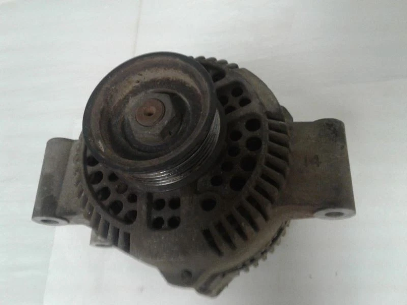 Alternador 8-351W 75 Amp compatível com 89-96 Ford E150 Van 1915933 - Imagem 3 de 4