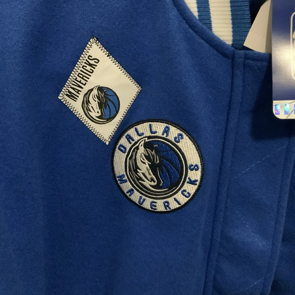 Chaqueta de lana universitaria para mujer Dallas Mavericks L Royal nueva $200 Foto 4 de 4