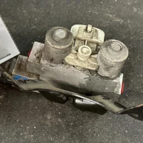 1998-2000 Ford Ranger ABS Anti-Lock Brake Pump OEM 2 Wheel ABS Module F87A-AA - Image 3 of 4