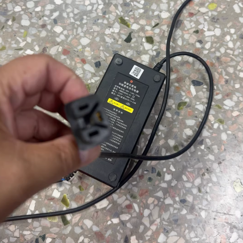 DMQS4840-01 48V 4A Charger Transformer - 第 2/2 張圖片
