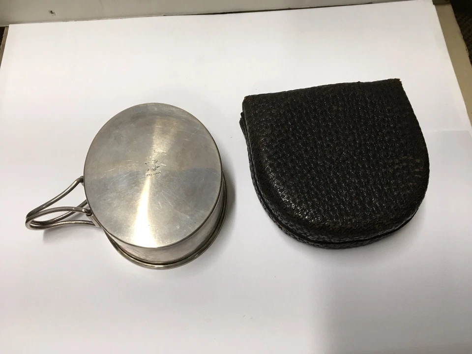 古董美国纯银旅行杯带折叠手柄和皮革盒 — 第 3/4 张图片