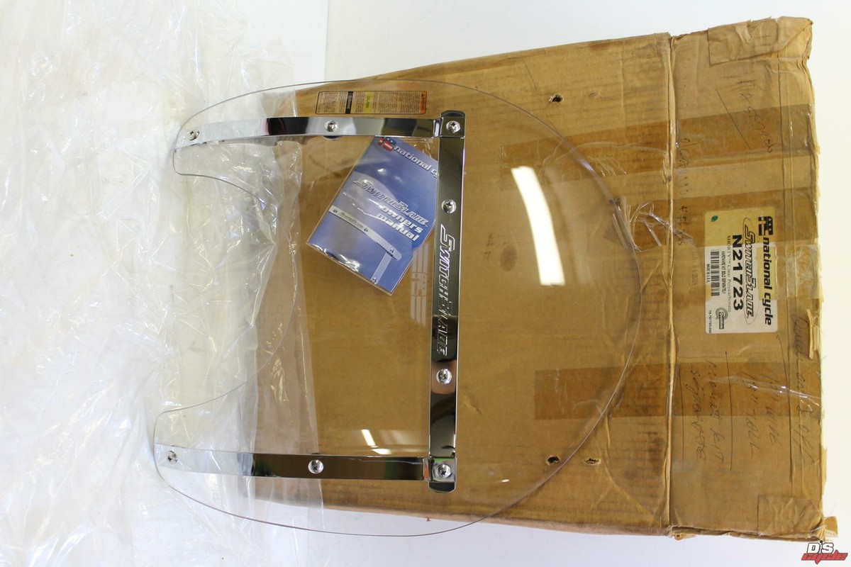 National Cycle N21723 Switchblade Shorty Clear Windshield for