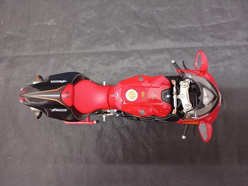MINICHAMPS MV AGUSTA F4 1000 TAMBURI 2005 Red Black 1/12 Motorcycle - Picture 9 of 16