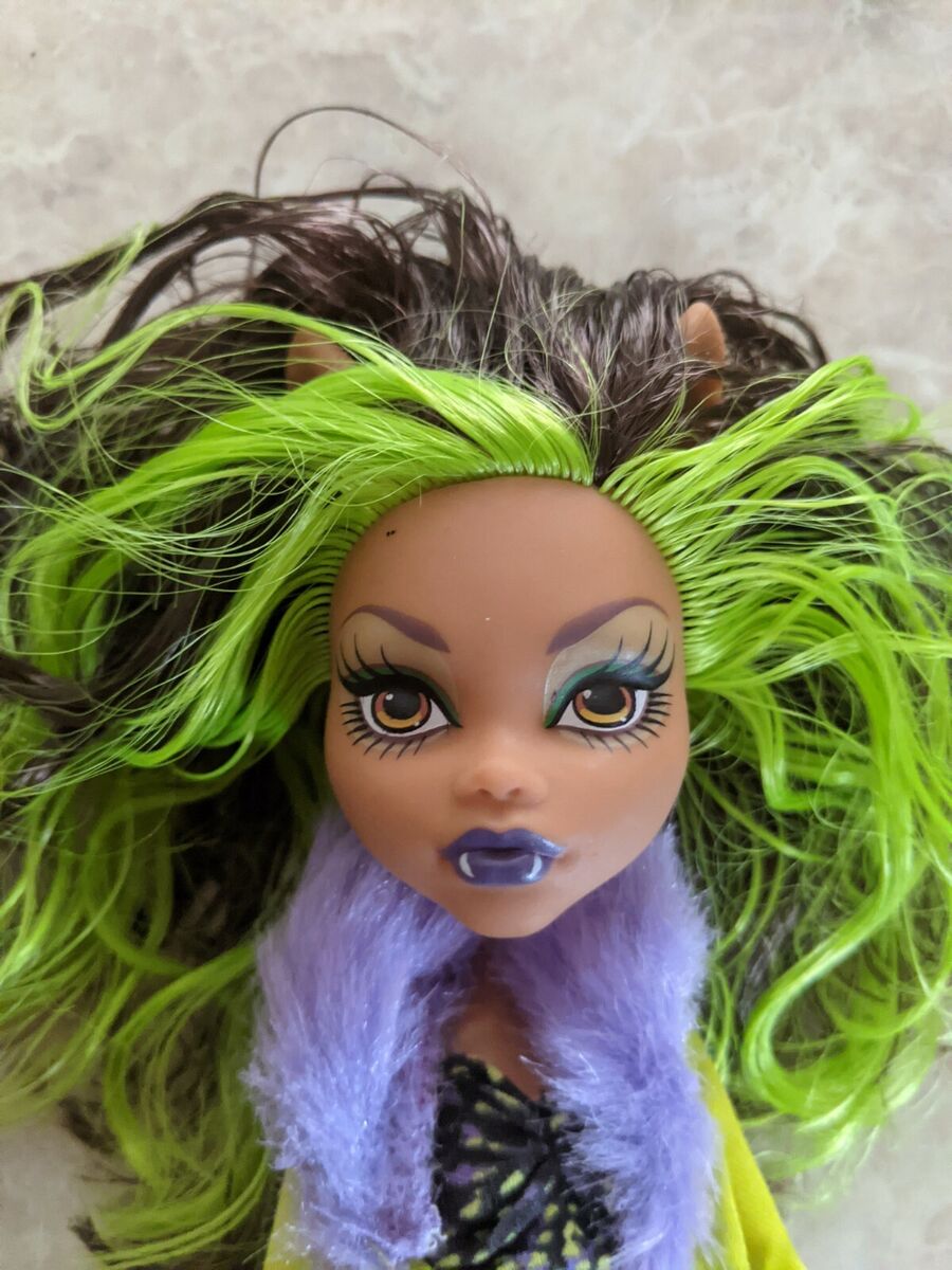 Boneca monster high verde