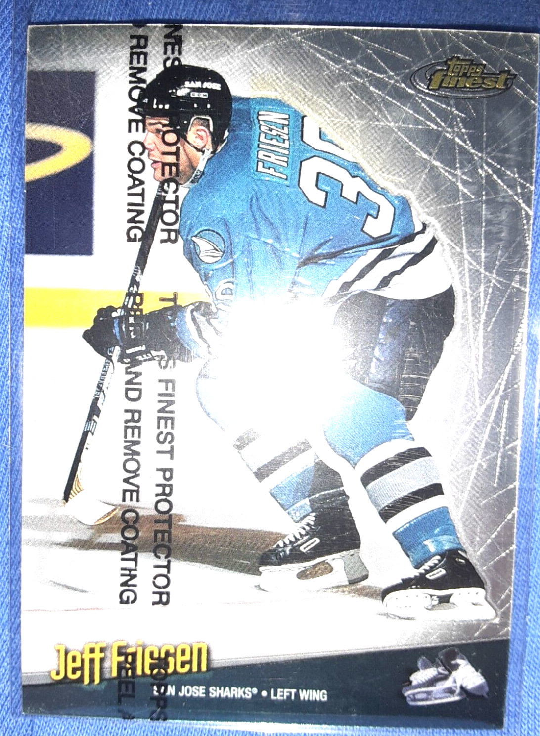 1998-99 Topps Finest #32 Jeff Friesen With Protector Coating Sharks MVP HOF NHL