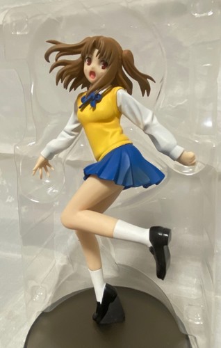 Melty Blood : Yumizuka Satsuki Extra Figure SEGA 2008 - Picture 4 of 7