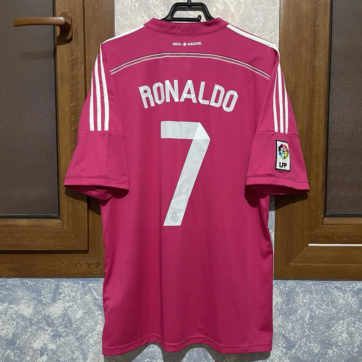 Real Madrid Cristiano Ronaldo Pink International Club Soccer Fan