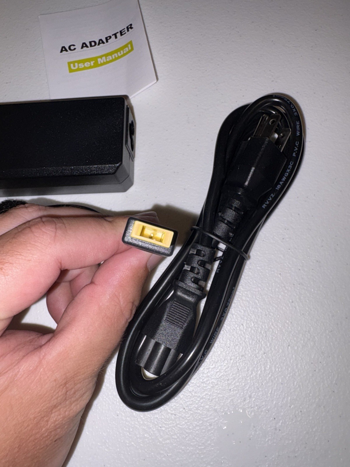 Charger/ Lenovo