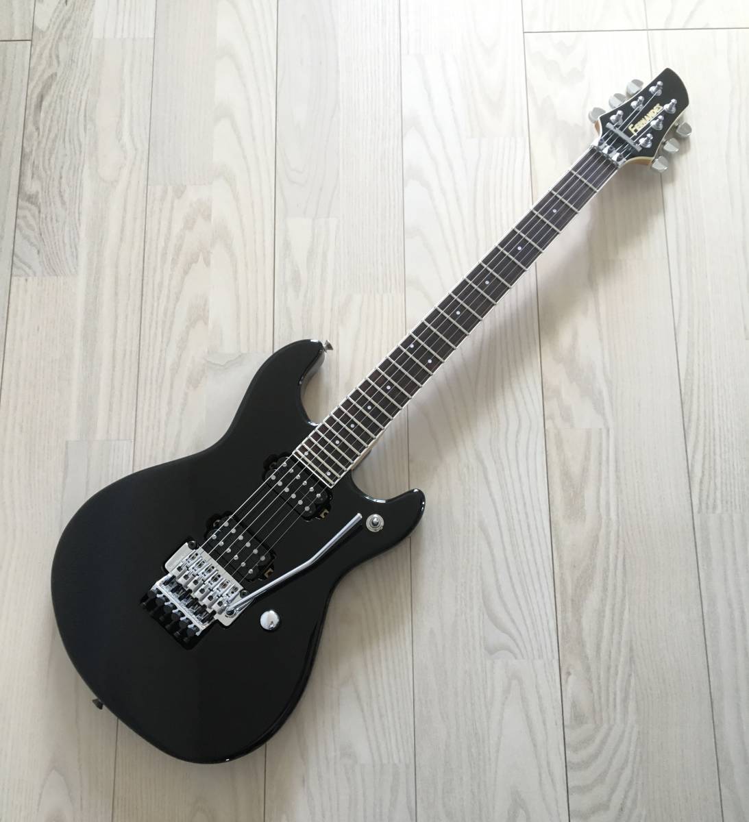 Fernades フェルナンデス エレキギター JDA-85Y ジャンヌダルク Fernades フェルナンデス エレキギター JDA-85Y ジャンヌダルク