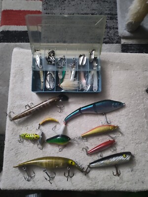 VINTAGE (Fishing Lures) LOT of (9) Small Tackle Box (Loaded