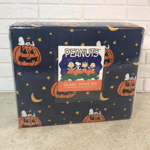 Berkshire Home Peanuts Snoopy Woodstock Halloween Queen Size Blue Sheet Set New