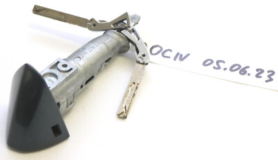 Skoda Octavia IV NX 107837167JT Schlosssatz Auto Schlüssel  