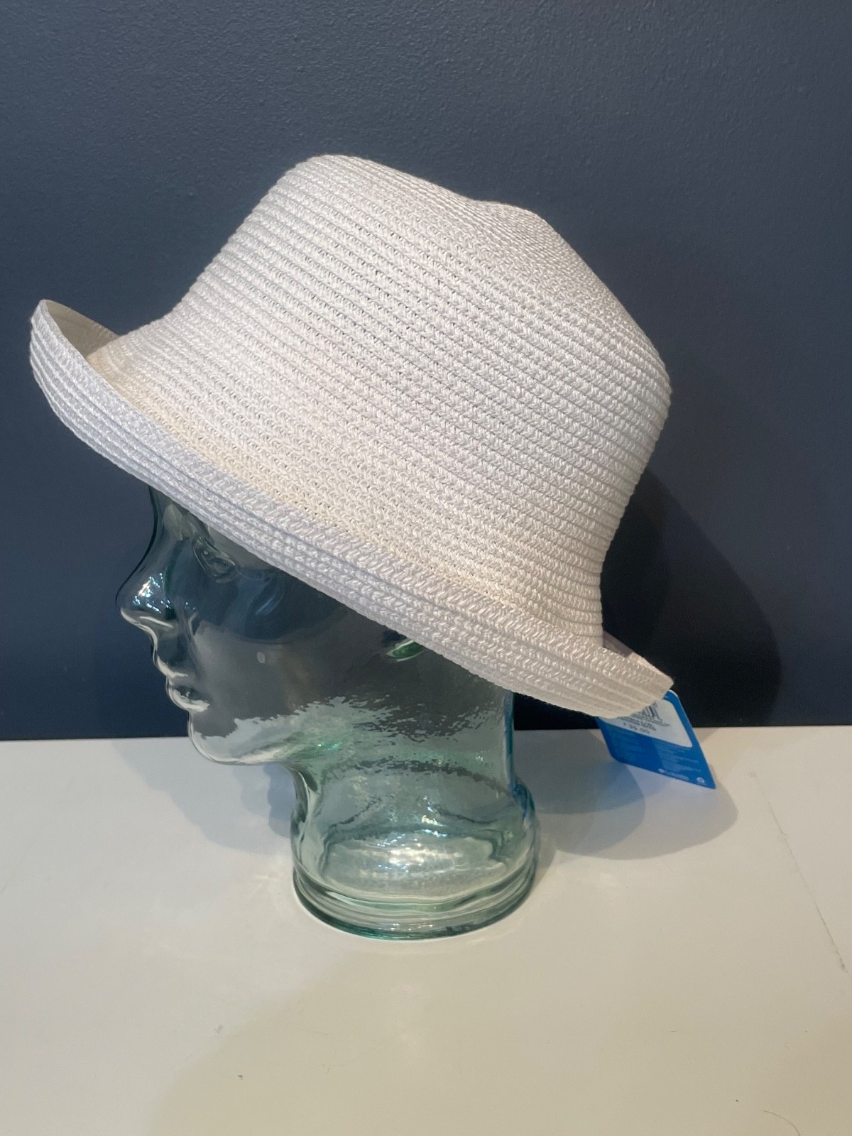 NWT Columbia Global Adventure Packable Bucket Hat White Womens L/XL UPF Sun
