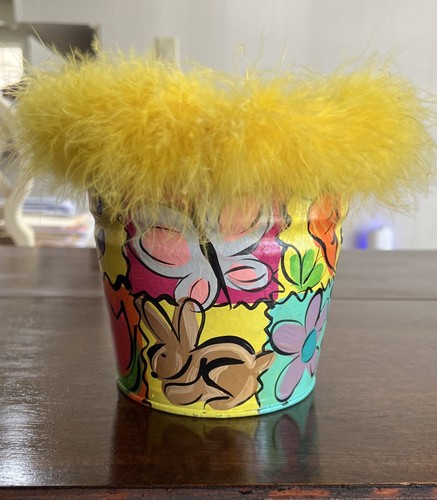 Cesta de Pascua pintada a mano cubo caza huevos primavera conejito zanahorias flores colorido - Imagen 2 de 13