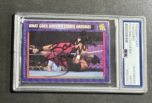 YOKOZUNA 1996-98 WWF MAGAZIN SIGNED AUTOGRAMMKARTE PSA/DNA ZERTIFIZIERT