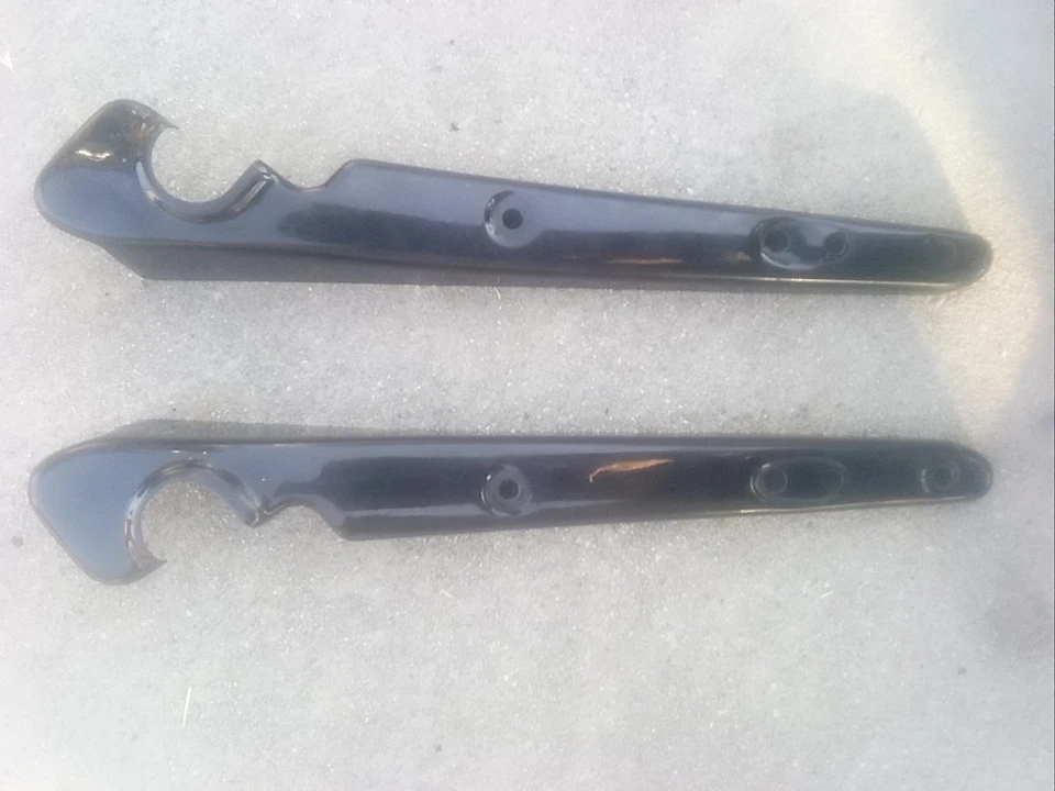 Harley Davidson Iron 883 XL883N 2009-2021 guardabarros trasero soporte de riel de puntal OEM Foto 4 de 4