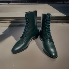 Vintage Miller s Made in Portugal Green Leather Lace-Up Equestrian Boots Size 6