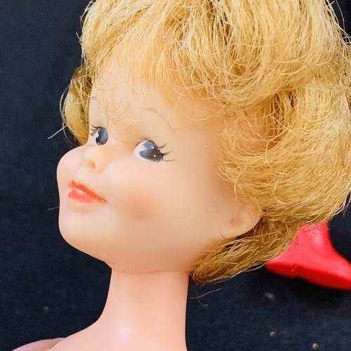 Lotto Bambole Penny Brite Vestiti Originali Sciarpa Capelli Scarpe Vintage Deluxe Lettura #4 - Foto 6 di 15