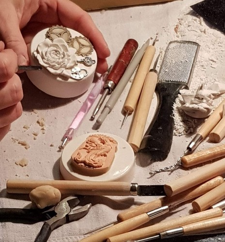 AquaSolid Casting Powder + water make stone casting Masters Stronger plaster - Picture 7 of 17