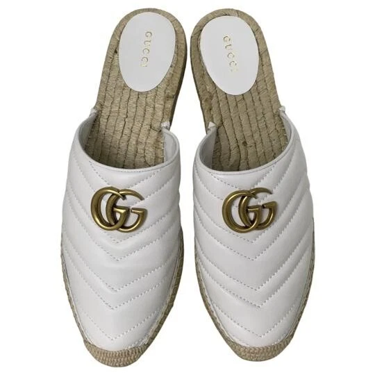 Zapatillas mocasines Gucci para mujer de piel de becerro Matelasse GG Marmont color blanco talla 41