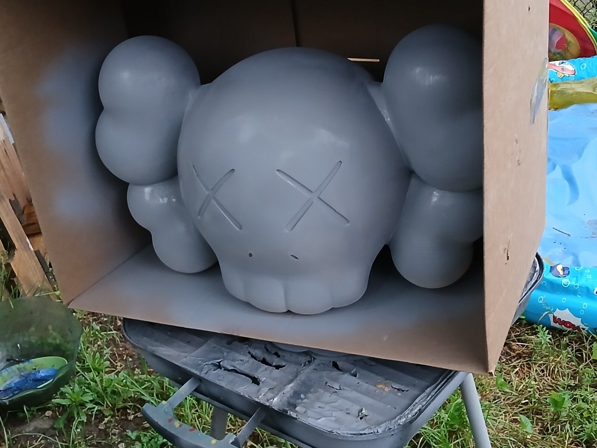 4ft Kaws Fidgure | eBay 4ft Kaws Fidgure | eBay