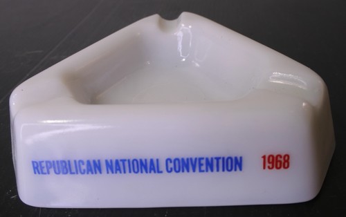 NBC NEWS NATIONAL BROADCASTING COMPANY REPUBLICAN CONVENTION ASHTRAY 1968 NIXON - Picture 4 of 6