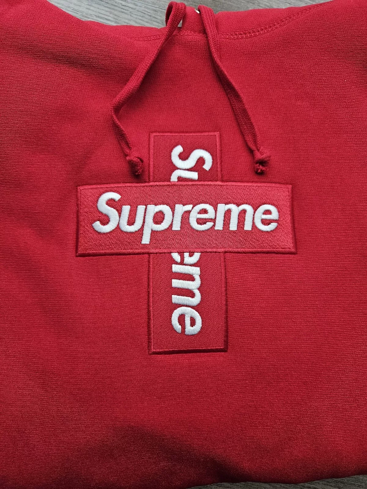 *AUTHENTIFIÉ* Sweat à capuche Supreme Box Logo Croix Rouge FW20 Taille LARGE *ESSAYÉ*