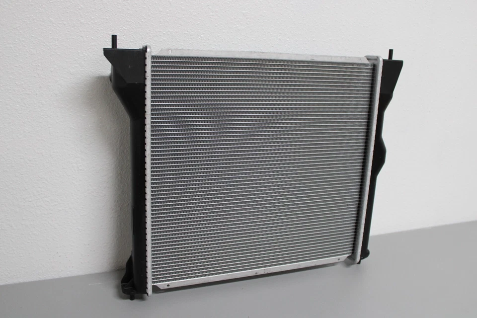 2012 MITSUBISHI I-MIEV AT COMPLETE RADIATOR Foto 2 de 4
