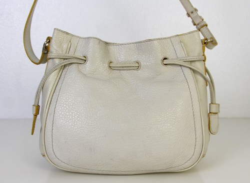 COLE HAAN IVORY OFF WHITE GENUINE LEATHER DRAWSTRING HOBO HANDBAG SHOULDER BAG - Picture 4 of 8