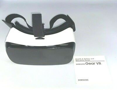 SAMSUNG Gear VR Virtual Reality Oculus Headset Glasses SM-R322 White