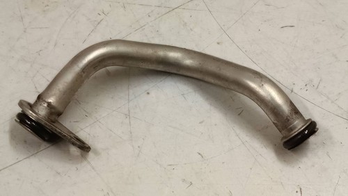 Audi A3 8Y 2023 Benzin 81kW Turbolader Ölleitung Ölschlauch 05C145735D